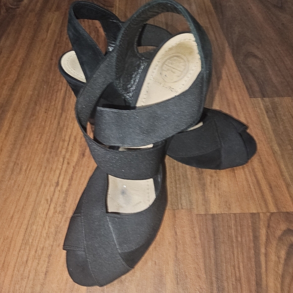 Tory Burch Black Debbie Wedge Suede Strappy Heels Size 7 1/2 - Picture 3 of 13